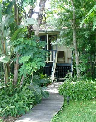 Accommodation In Hervey Bay - Mango Hostel outside front