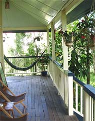 Mango Hostel Verandah - Backpackers Accommodation in Hervey Bay