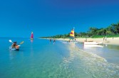 Hervey Bay Attraction - Torquay Beach